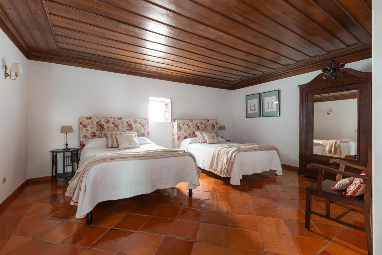 Casa Da Avo Genoveva Guest House Tomar Exterior foto